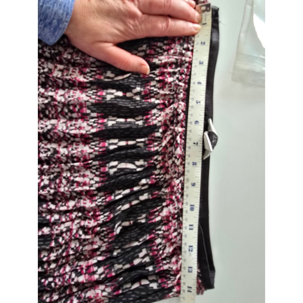 Christopher & Banks Petite Small Pleated Midi Skirt Black Pink Geometric NWT - Picture 4 of 9
